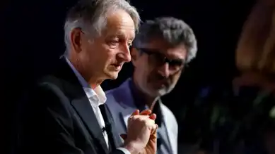 Yapay Zekânın Babası Hinton: Gelir Uçurumu Derinleşecek!